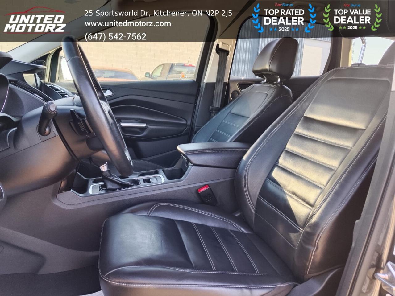 2017 Ford Escape Titanium~SAFETY CERTIFIED~ONE OWNER~Low Km's~17 Se Photo