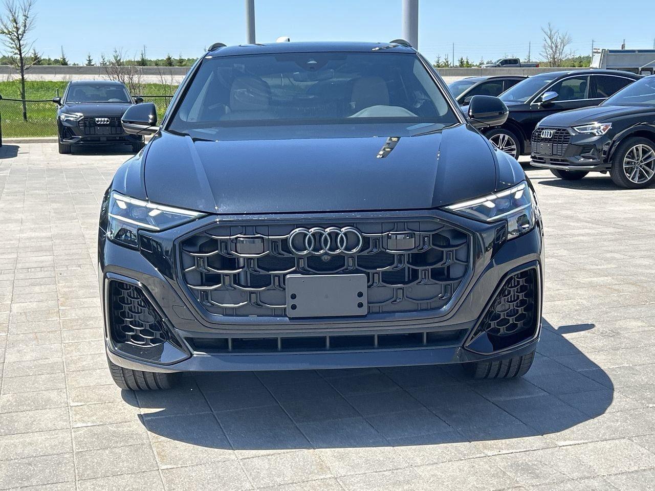 2025 Audi Q8 Progressiv 55 TFSI   Black Optics Package Photo