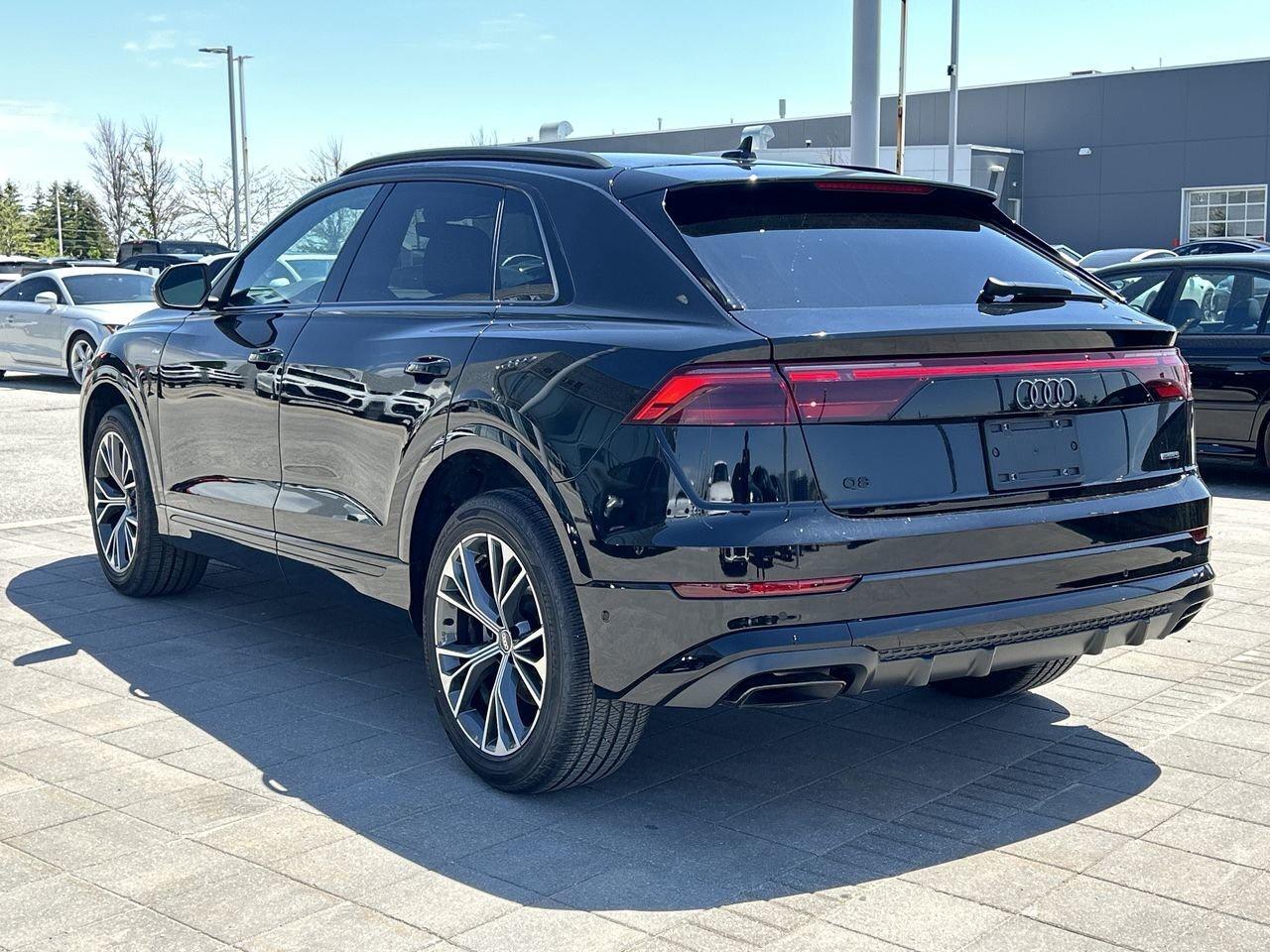 2025 Audi Q8 Progressiv 55 TFSI   Black Optics Package Photo