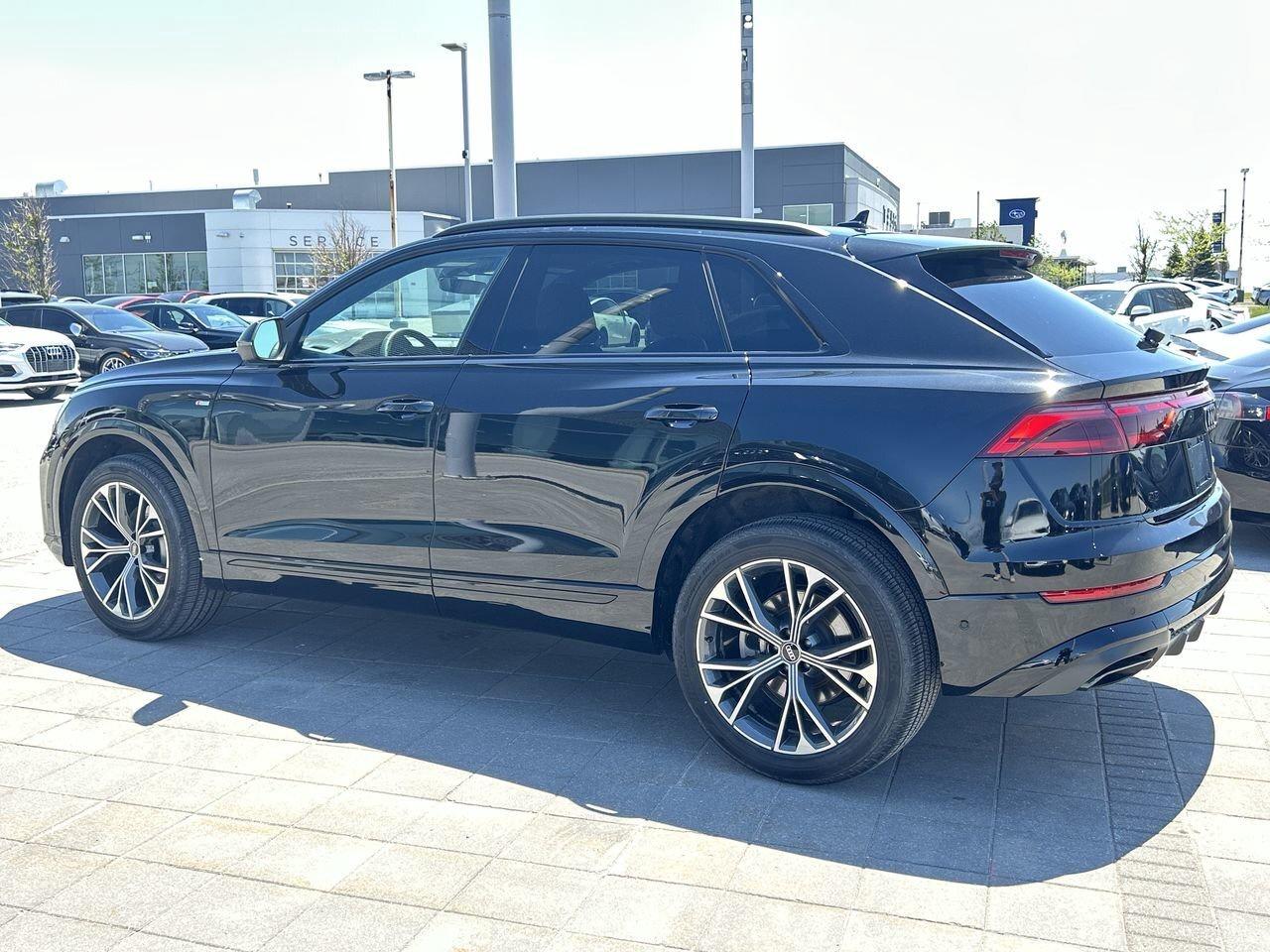 2025 Audi Q8 Progressiv 55 TFSI   Black Optics Package Photo