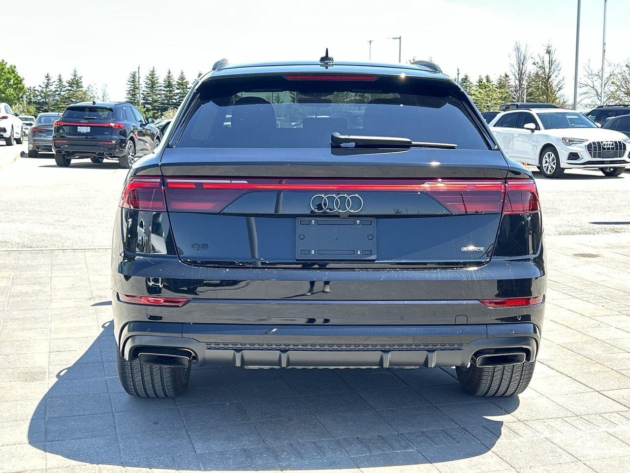 2025 Audi Q8 Progressiv 55 TFSI   Black Optics Package Photo