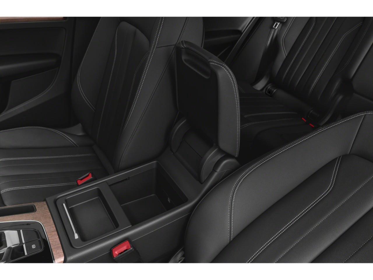 2022 Audi Q5 45 Progressiv Photo