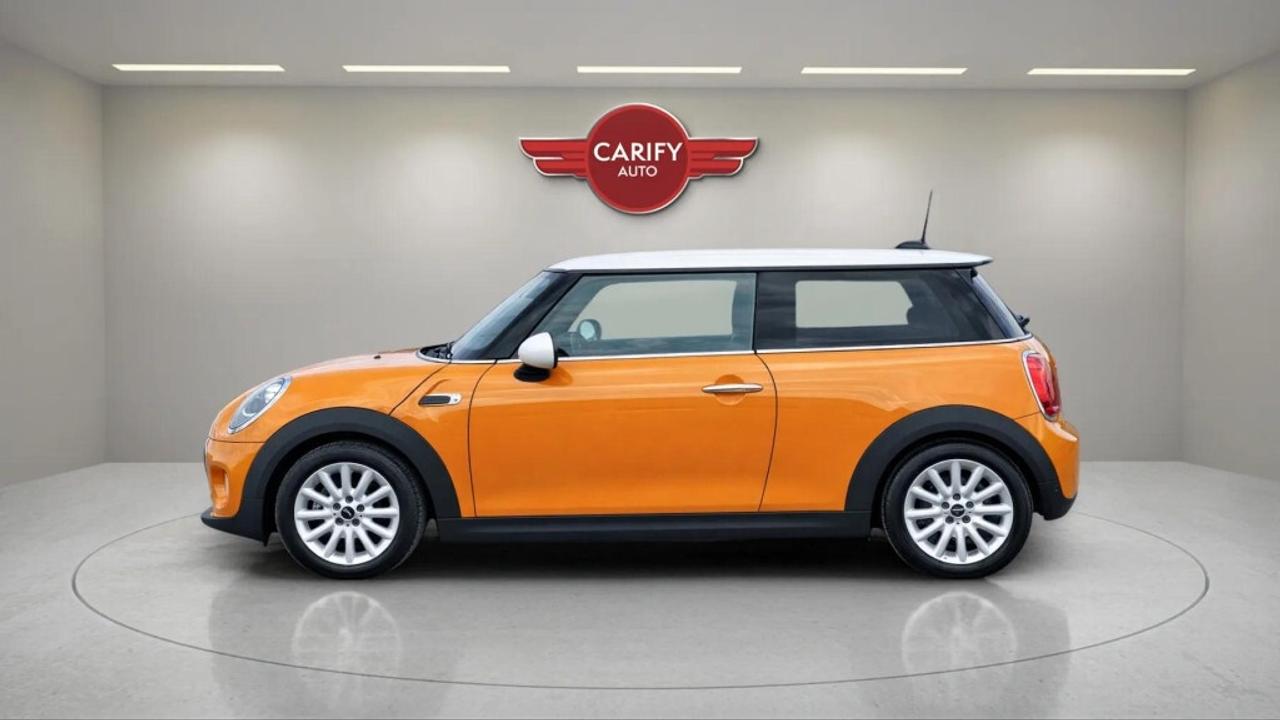 2015 MINI Cooper Hardtop 3 DOOR Photo