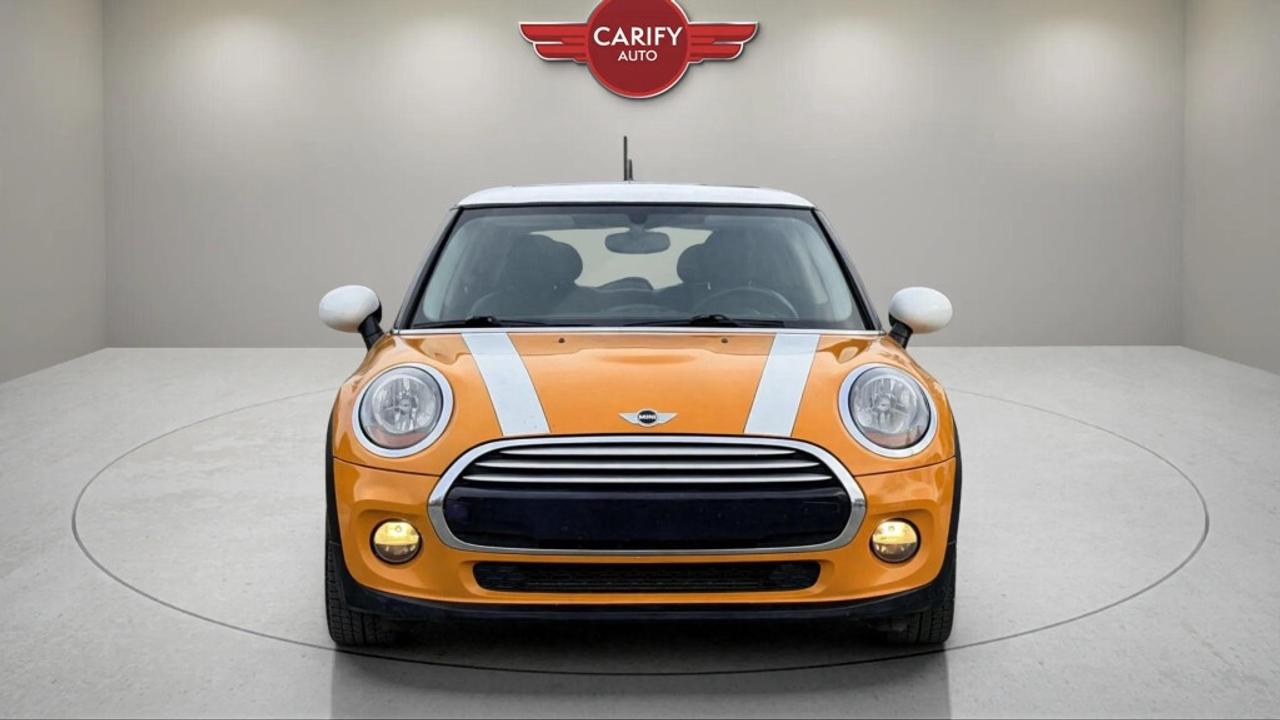 2015 MINI Cooper Hardtop 3 DOOR Photo