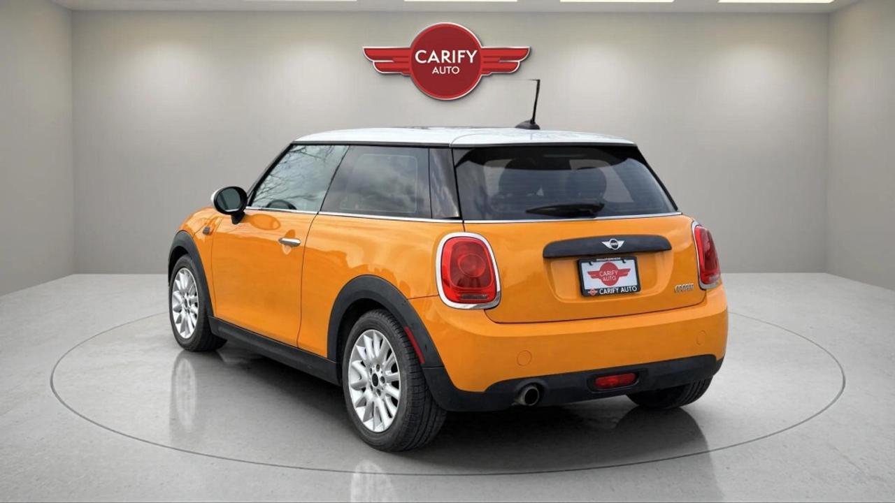 2015 MINI Cooper Hardtop 3 DOOR Photo