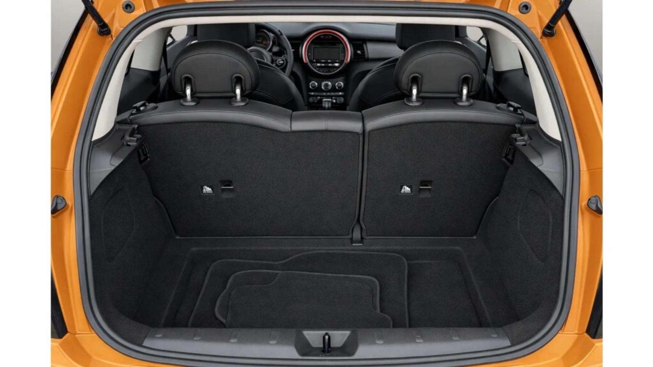 2015 MINI Cooper Hardtop 3 DOOR Photo