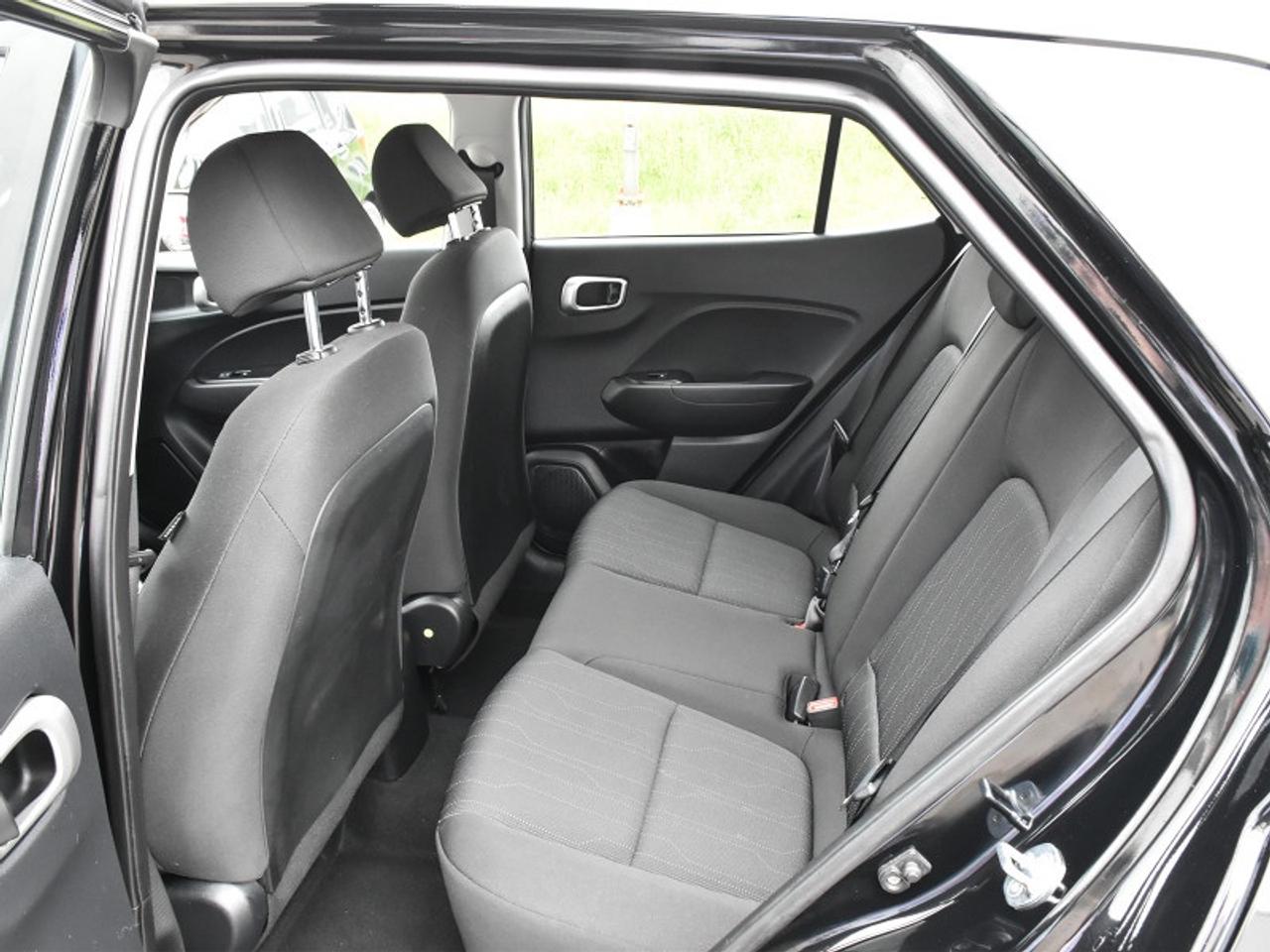2023 Hyundai Venue Essential   CarPlay   Android Auto   Cruise Contro Photo