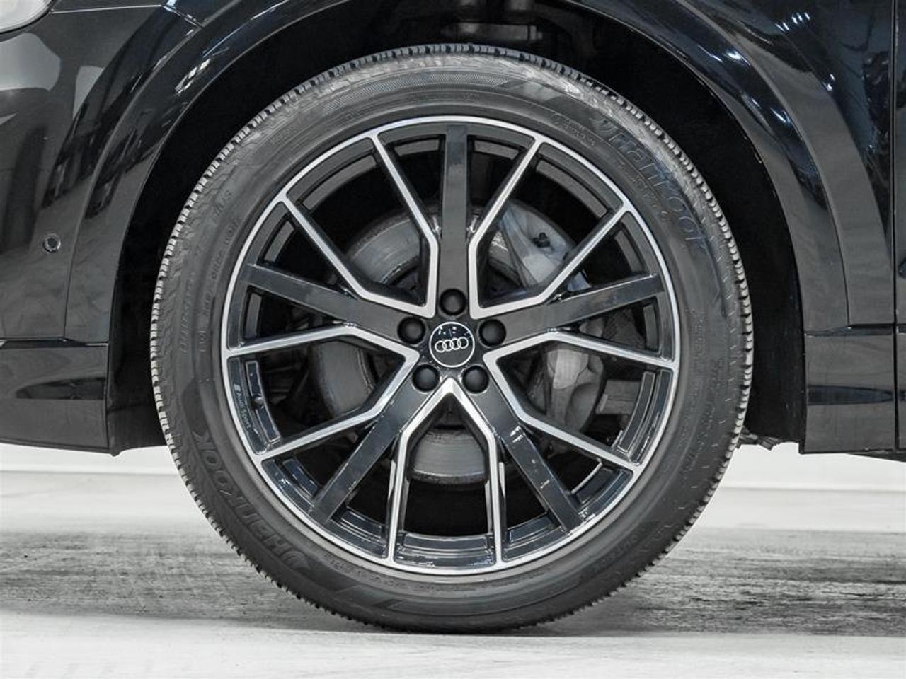 2022 Audi Q8 55 Technik 4dr All-Wheel Drive quattro Sport Utility Photo