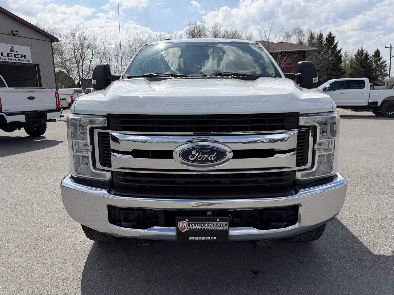 2019 Ford F-350 XLT 4WD SuperCab 6.75' Box Photo