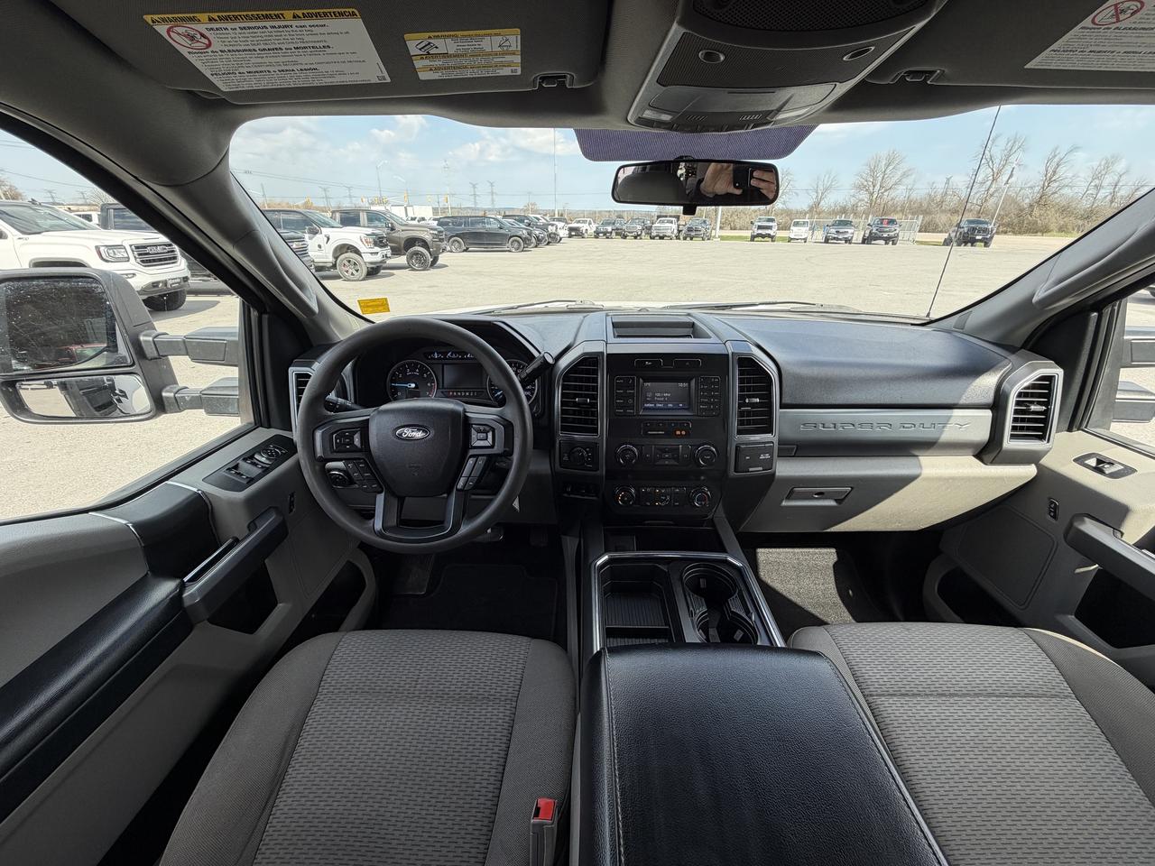 2019 Ford F-350 XLT 4WD SuperCab 6.75' Box Photo