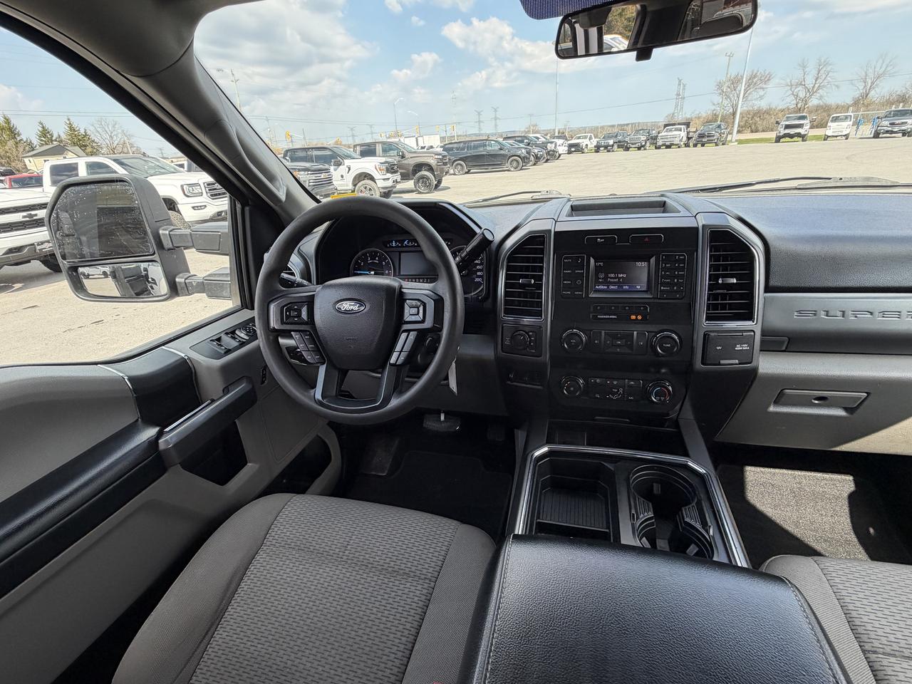 2019 Ford F-350 XLT 4WD SuperCab 6.75' Box Photo