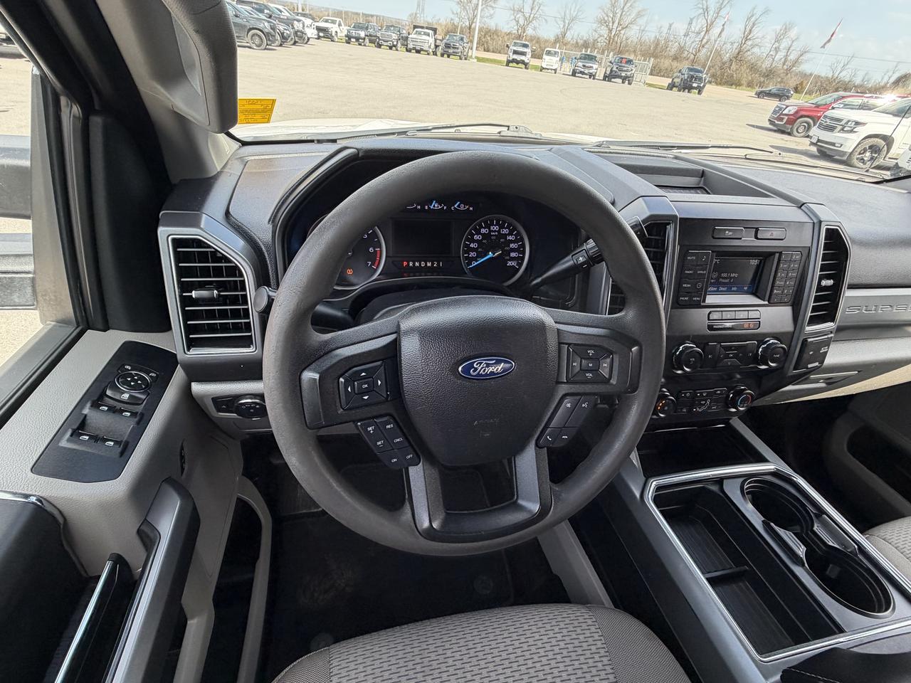 2019 Ford F-350 XLT 4WD SuperCab 6.75' Box Photo