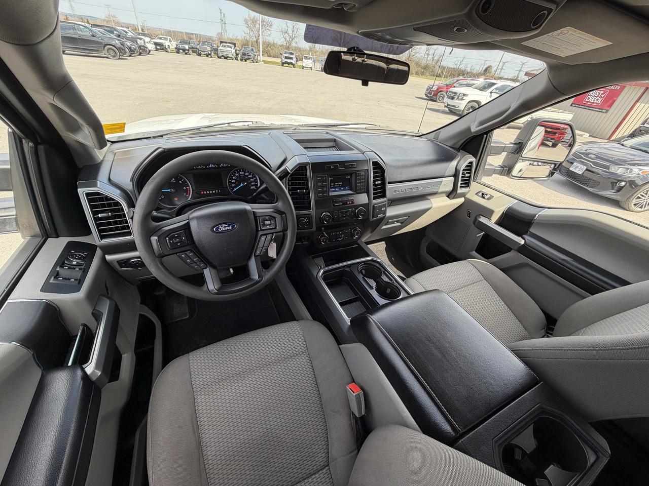 2019 Ford F-350 XLT 4WD SuperCab 6.75' Box Photo