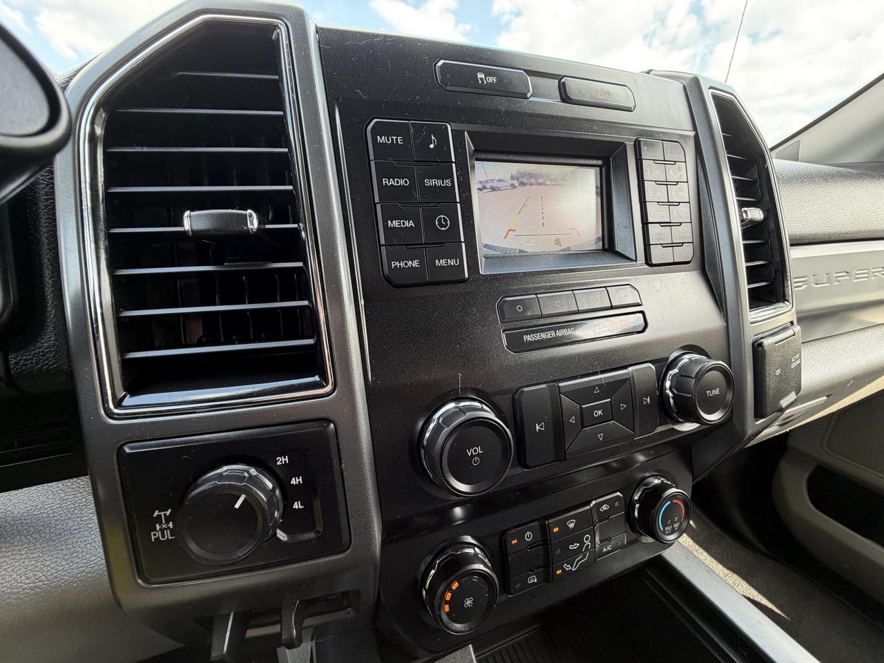 2019 Ford F-350 XLT 4WD SuperCab 6.75' Box Photo