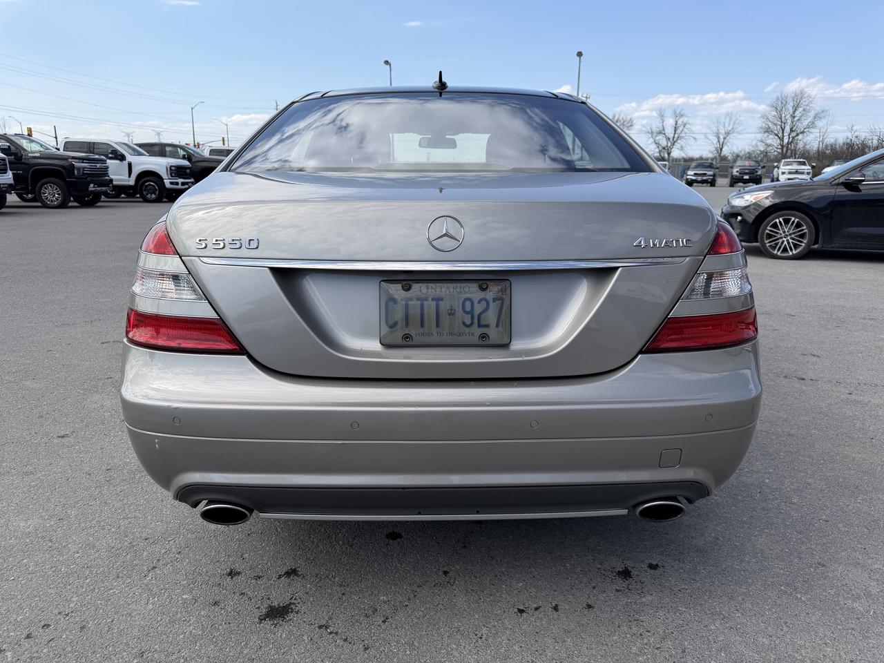 2008 Mercedes-Benz S-Class 4dr Sdn 5.5L V8 4MATIC Photo4