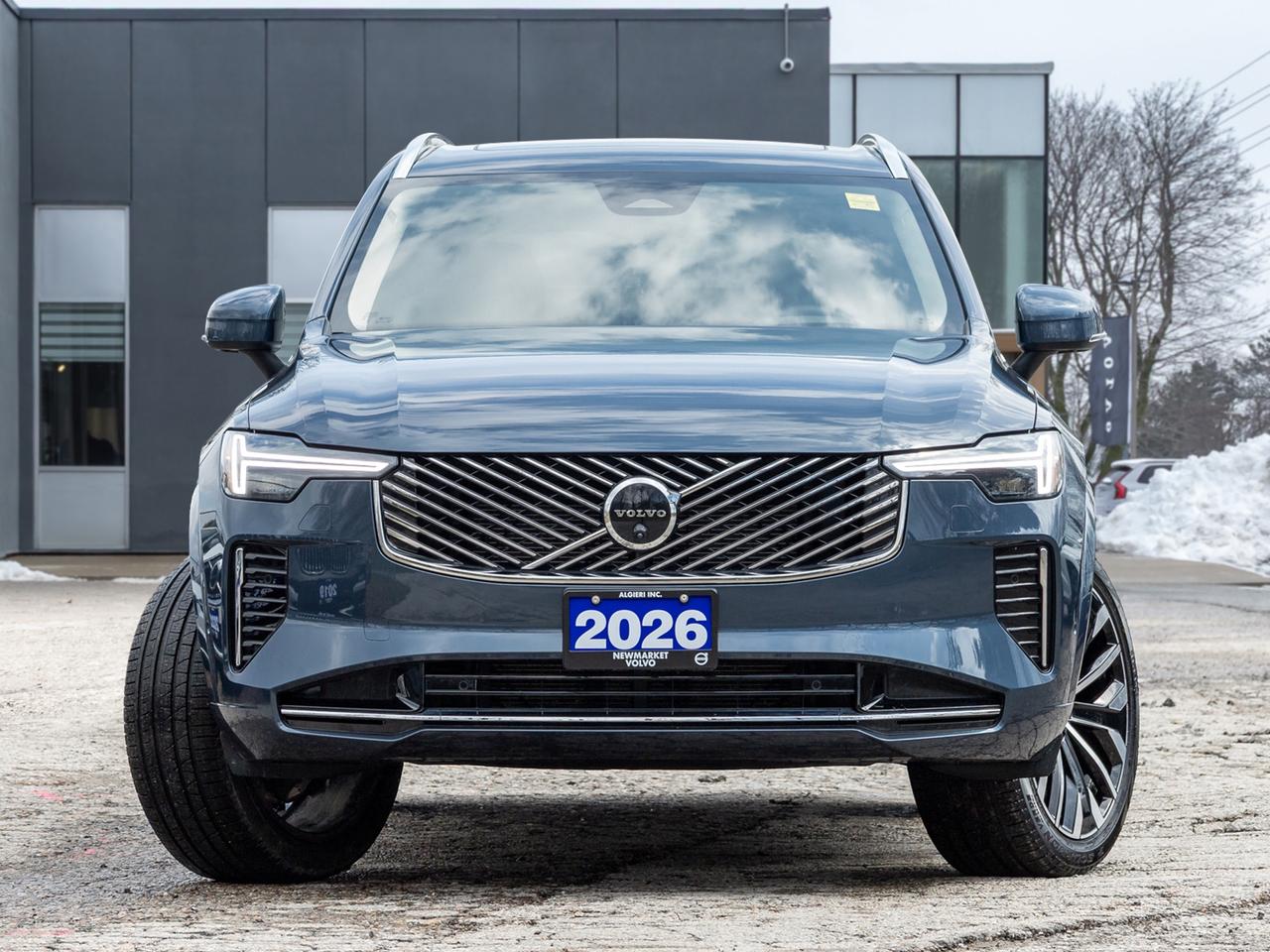 2026 Volvo XC90 B6 AWD ULTRA  LIKE NEW  LOW KM  DENIM BLUE  CPO Photo