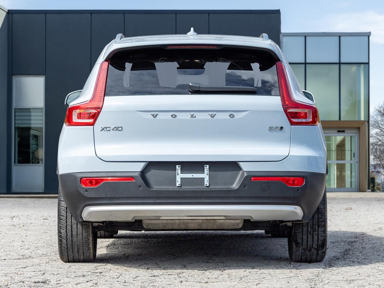 2025 Volvo XC40 B5 AWD  CPO FINANACE RATE 3.49%* UP TO 84 MONTH Photo