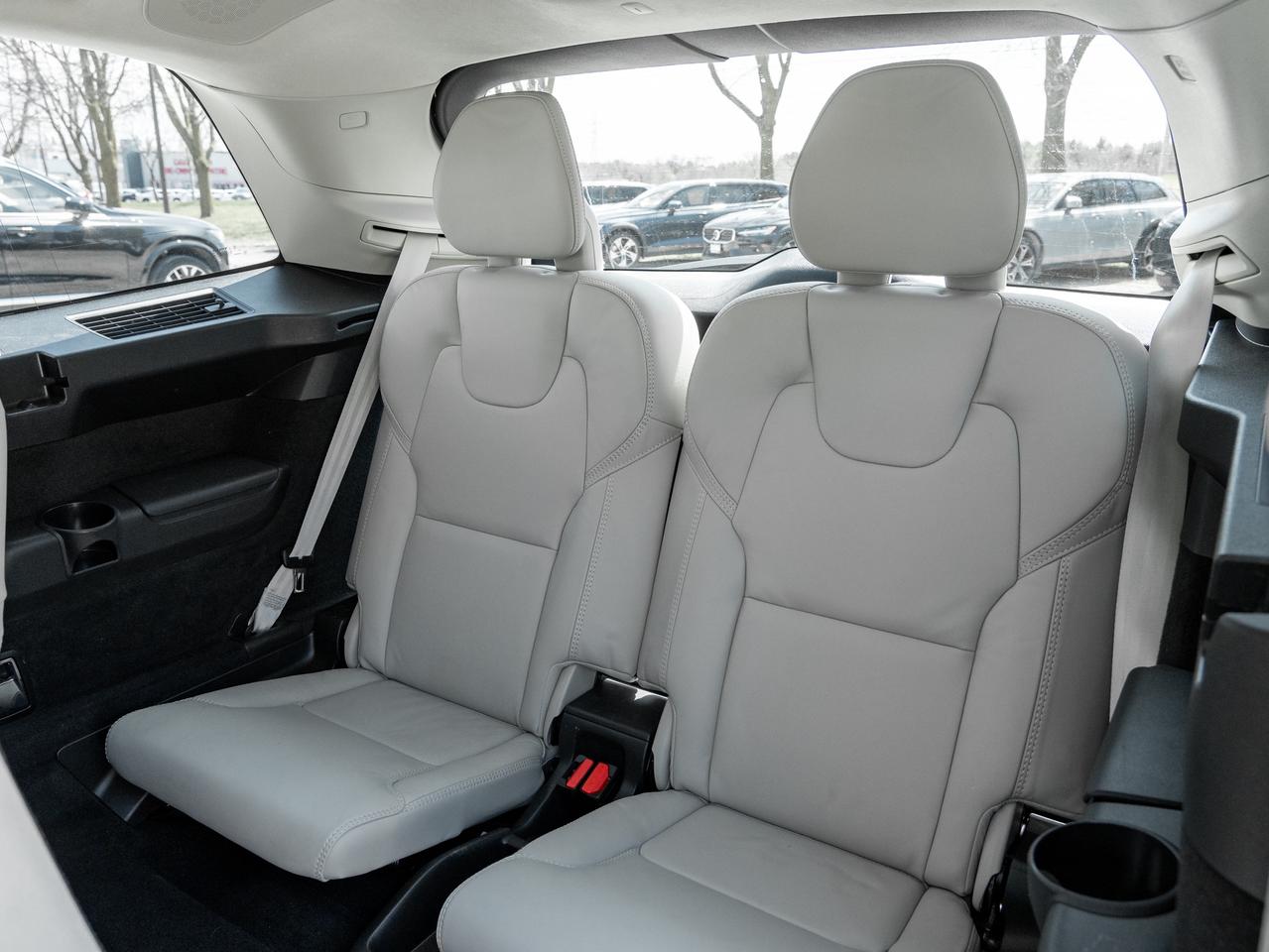 2025 Volvo XC90 Plug-In Hybrid 2025.5 T8 AWD ULTRA  MASSAGE SEATS  B&WILKINS  CPO Photo