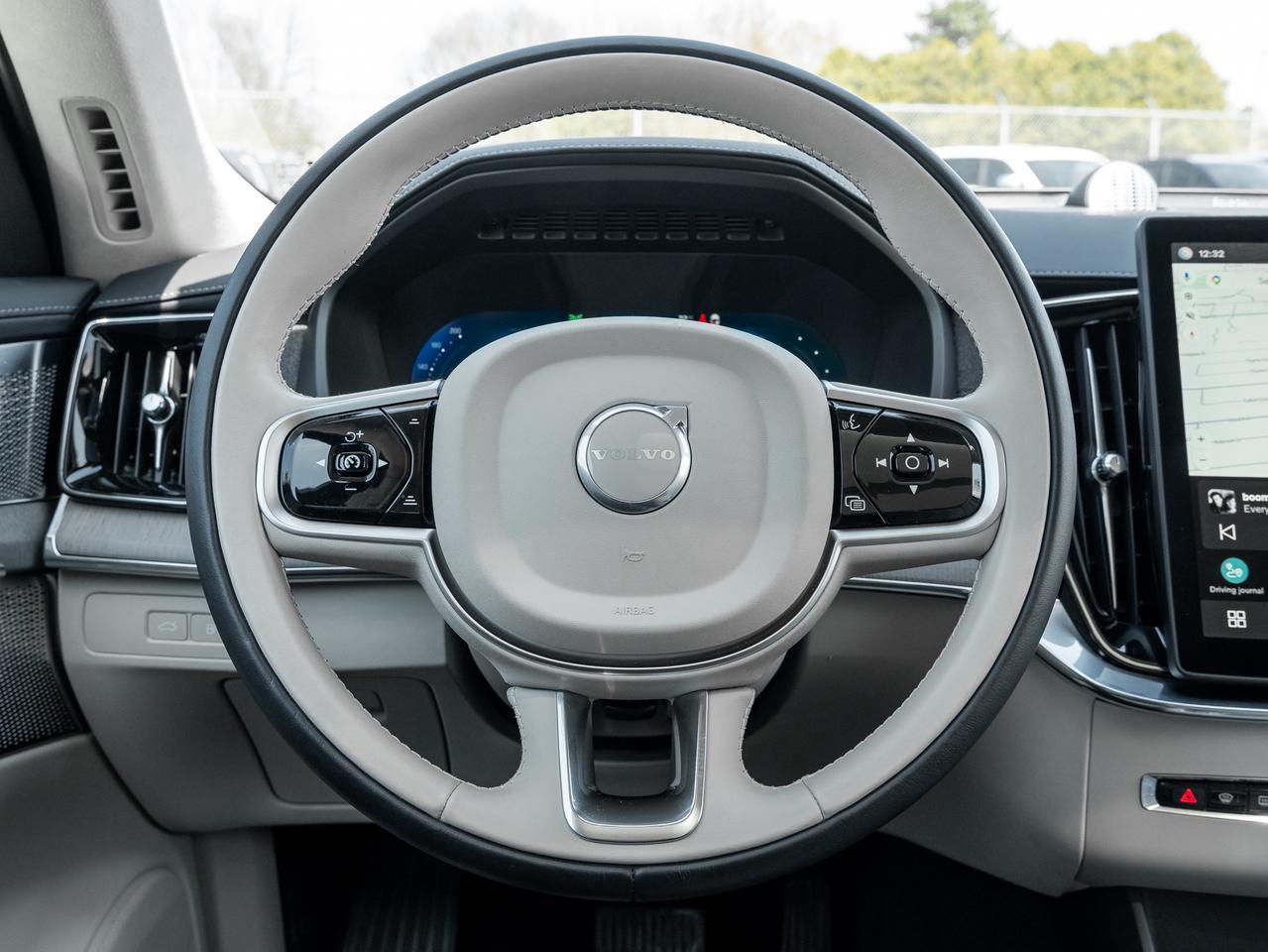 2025 Volvo XC90 Recharge 2025.5 T8 AWD ULTRA  MASSAGE SEATS  B&WILKINS  CPO Photo