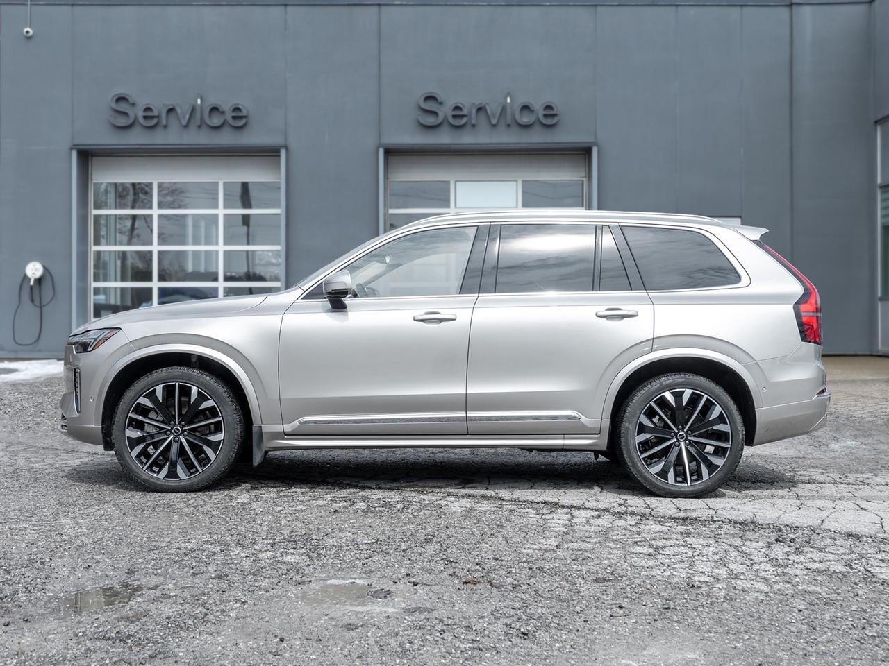 2026 Volvo XC90 B6 AWD PLUS  HARMAN KARDON  CPO RATE FROM 3.49%* Photo2