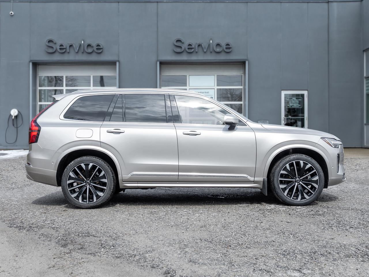 2026 Volvo XC90 B6 AWD PLUS  HARMAN KARDON  CPO RATE FROM 3.49%* Photo