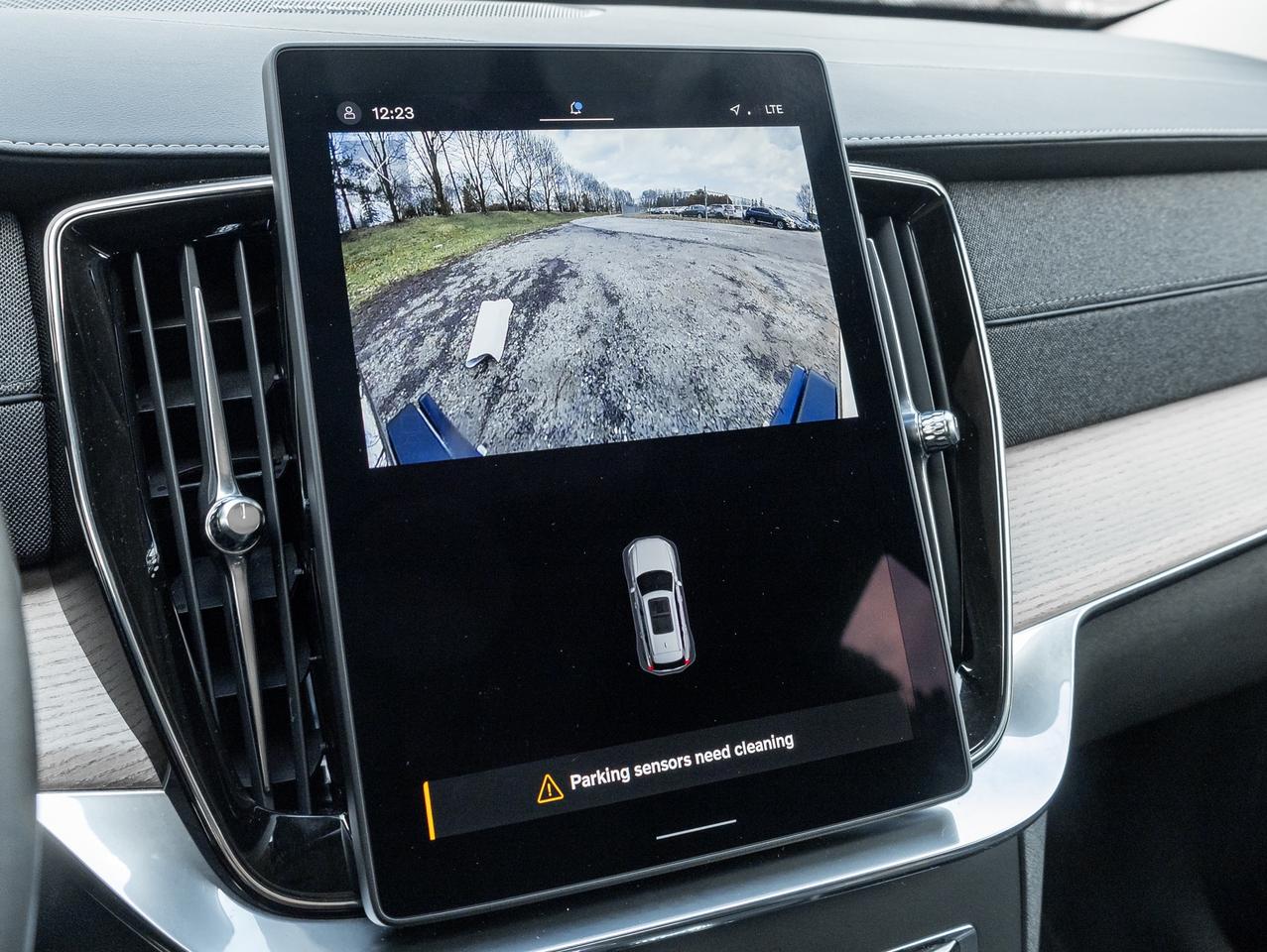 2026 Volvo XC90 B6 AWD PLUS  HARMAN KARDON  CPO RATE FROM 3.49%* Photo