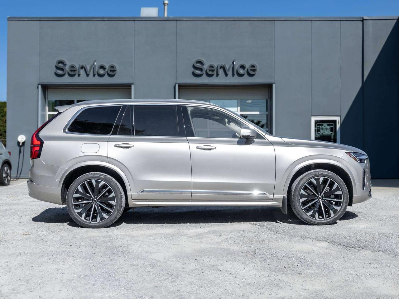 2026 Volvo XC90 B6 AWD PLUS^Harman Kardon^Volvo CPO Rate fr 2.99%* Photo