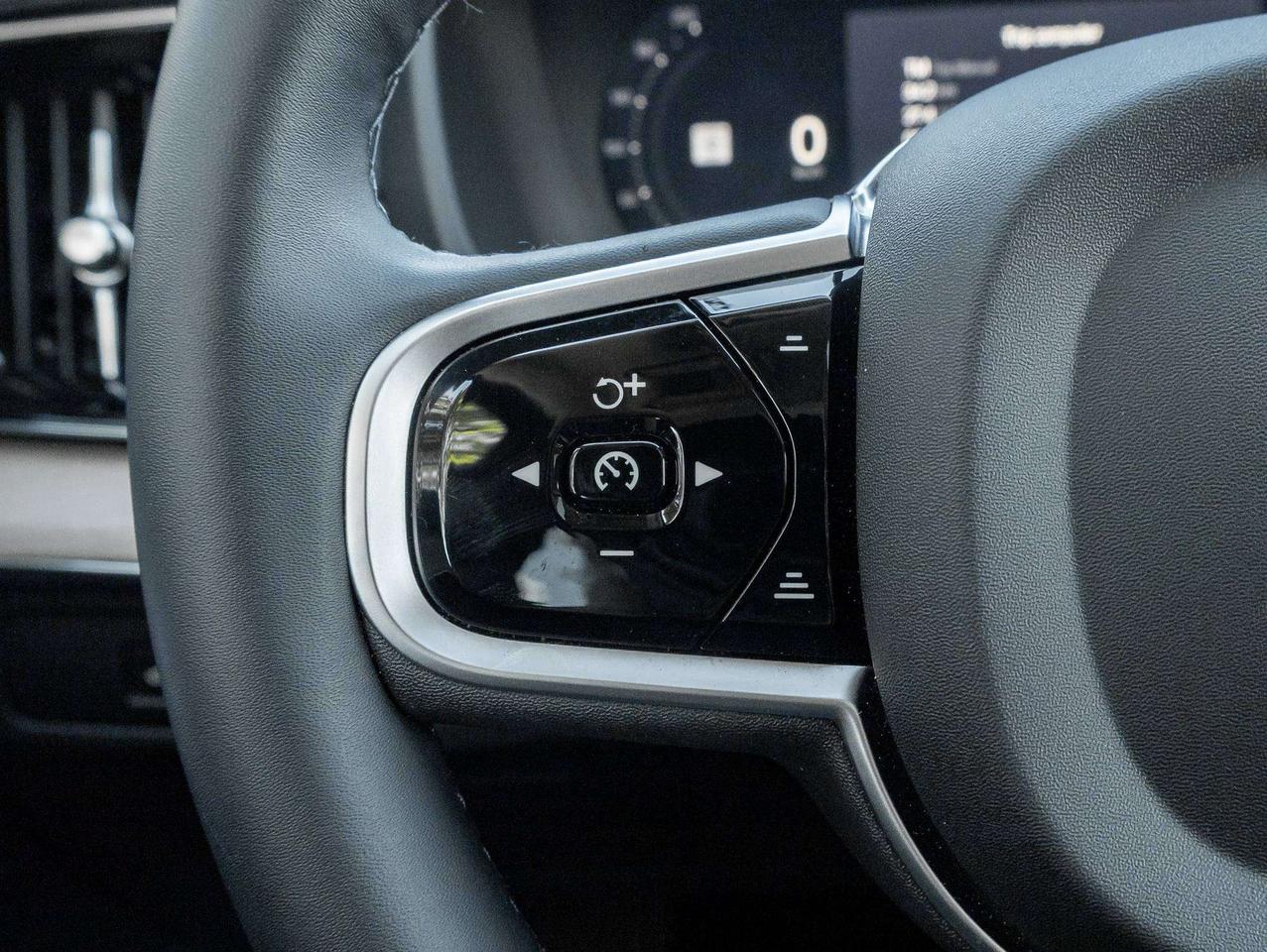 2026 Volvo XC90 B6 AWD PLUS^Harman Kardon^Volvo CPO Rate fr 2.99%* Photo