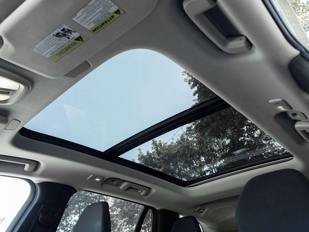2026 Volvo XC90 B6 AWD PLUS^Harman Kardon^Volvo CPO Rate fr 2.99%* Photo