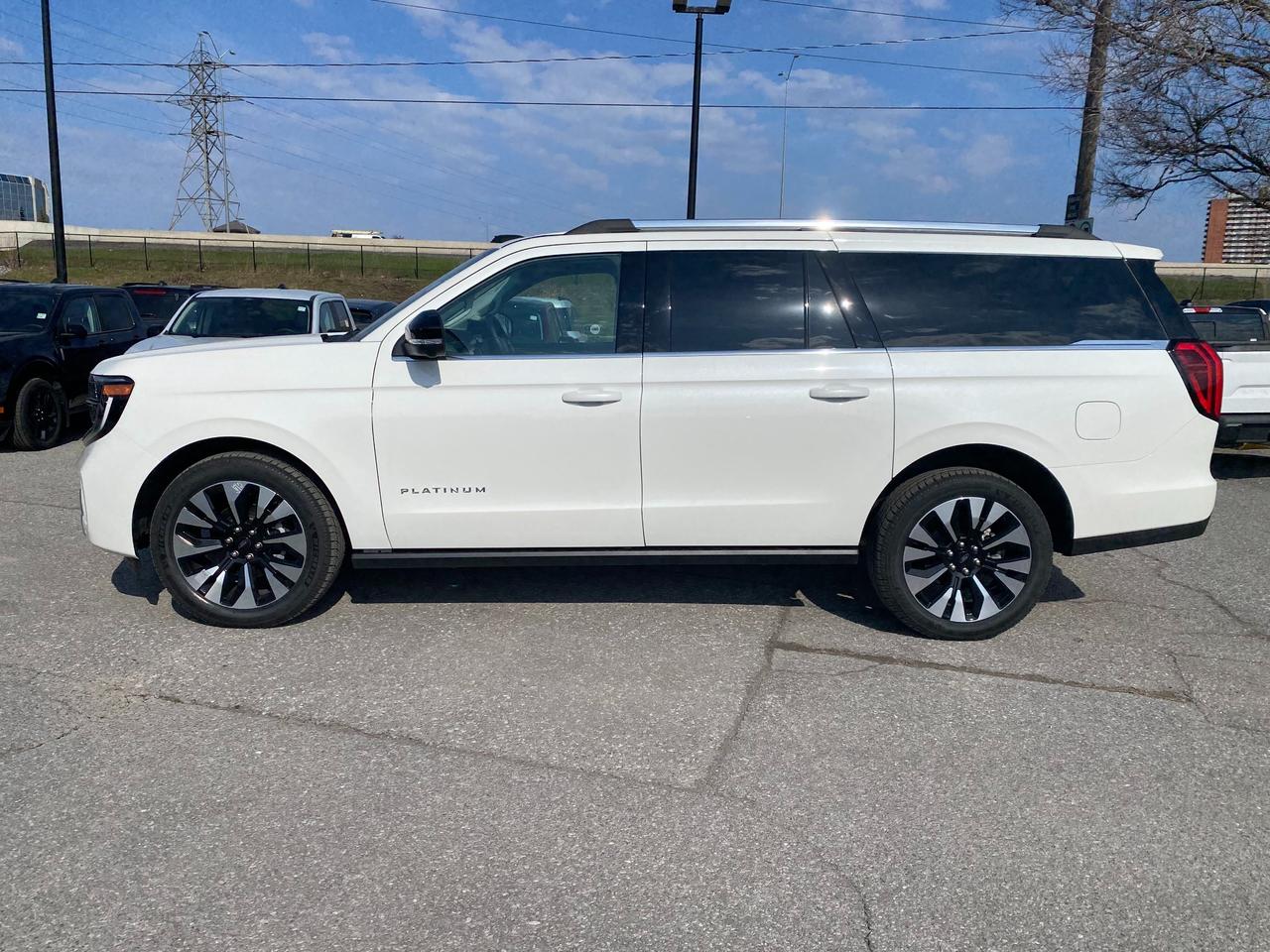2026 Ford Expedition Max Platinum 4dr 4x4 Photo