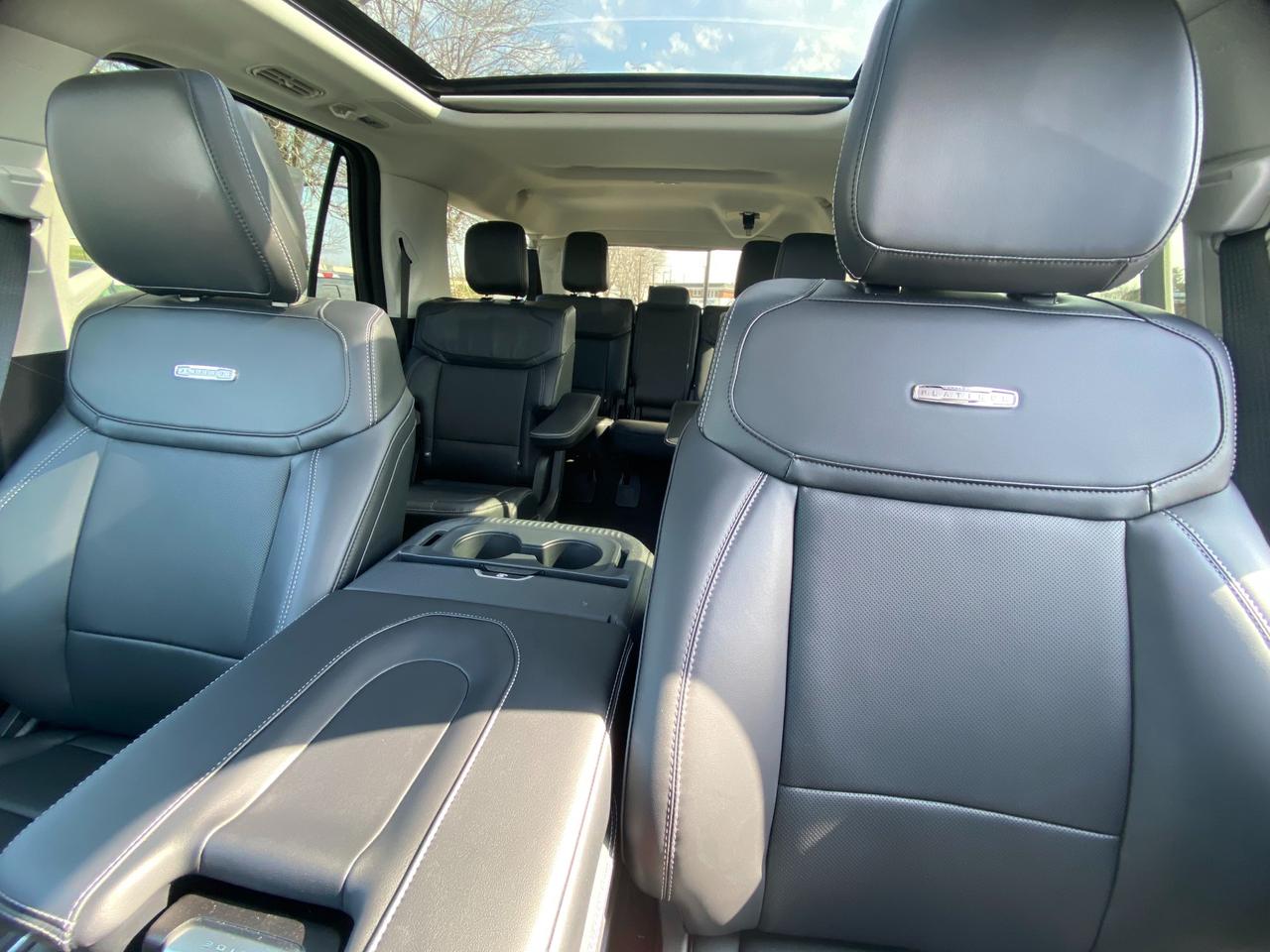 2026 Ford Expedition Max Platinum 4dr 4x4 Photo