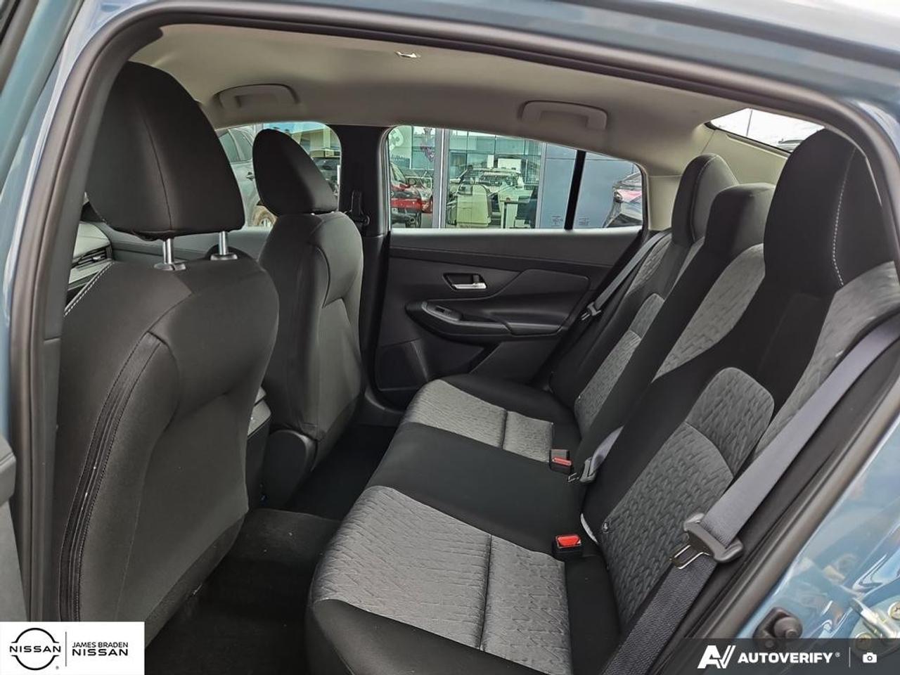 2026 Nissan Sentra SV SEDAN Photo