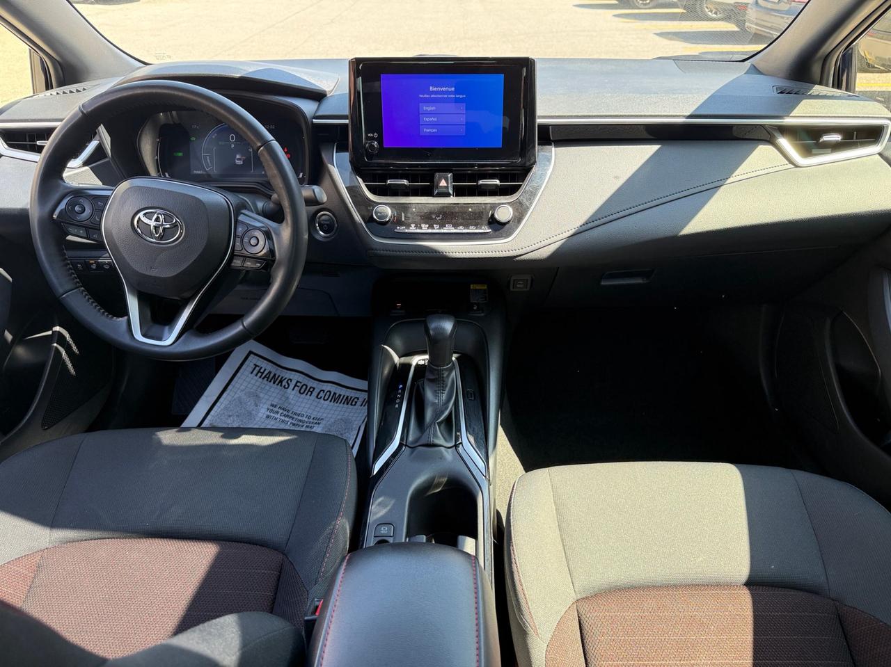 2025 Toyota Corolla Hybrid SE CVT AWD, SUNROOF, ALLOY WHEELS Photo
