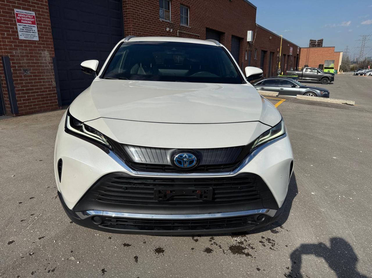 2021 Toyota Venza XLE AWD, ONE OWNER, SUNROOF, NAV, JBL SOUND Photo