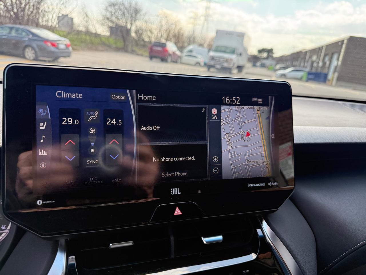 2021 Toyota Venza XLE AWD, ONE OWNER, SUNROOF, NAV, JBL SOUND Photo