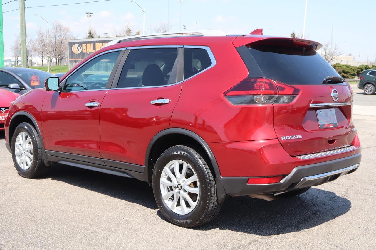 2018 Nissan Rogue SV AWD Moonroof 360 Camera No Accident Loaded Photo4