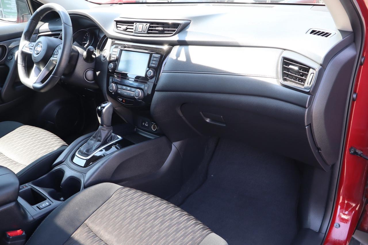 2018 Nissan Rogue SV AWD Moonroof 360 Camera No Accident Loaded Photo