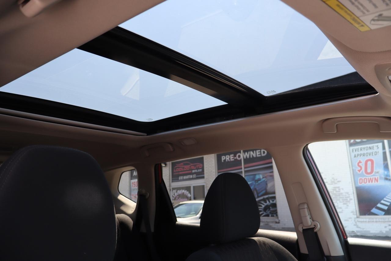 2018 Nissan Rogue SV AWD Moonroof 360 Camera No Accident Loaded Photo