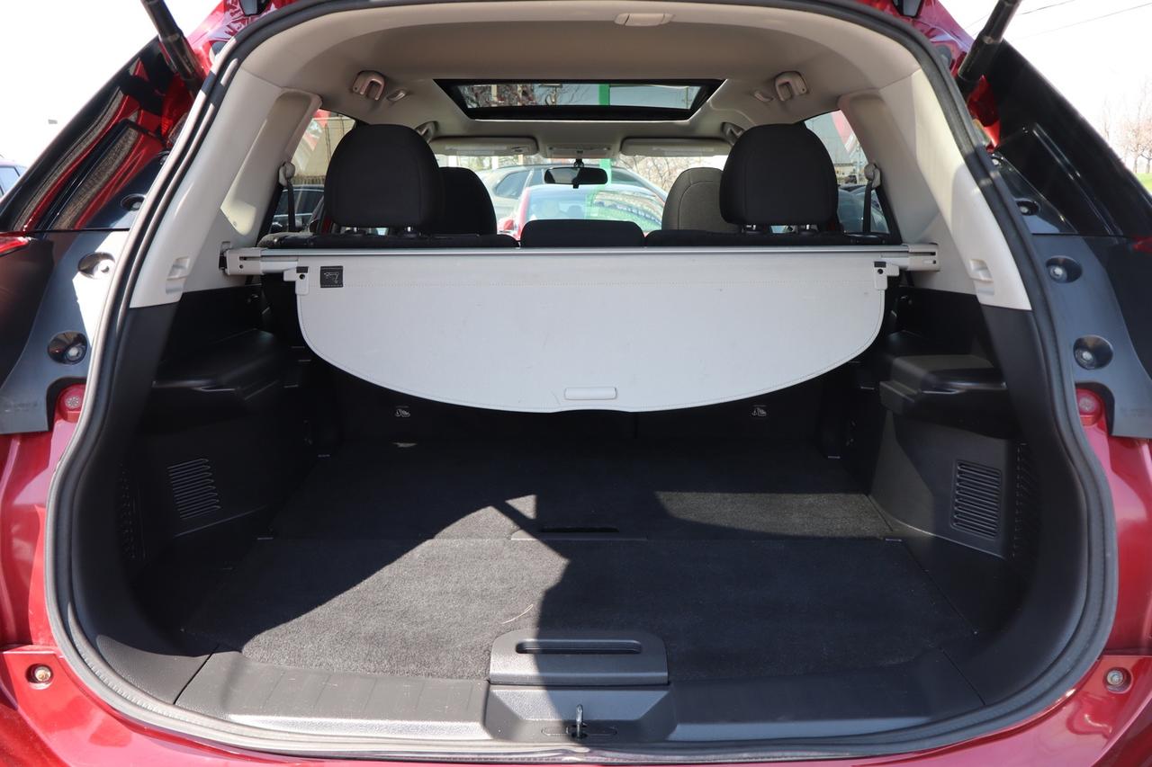 2018 Nissan Rogue SV AWD Moonroof 360 Camera No Accident Loaded Photo