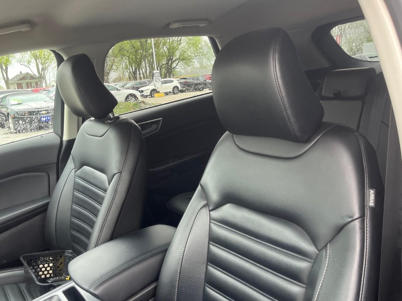 2021 Ford Edge SEL LOCAL TRADE Photo