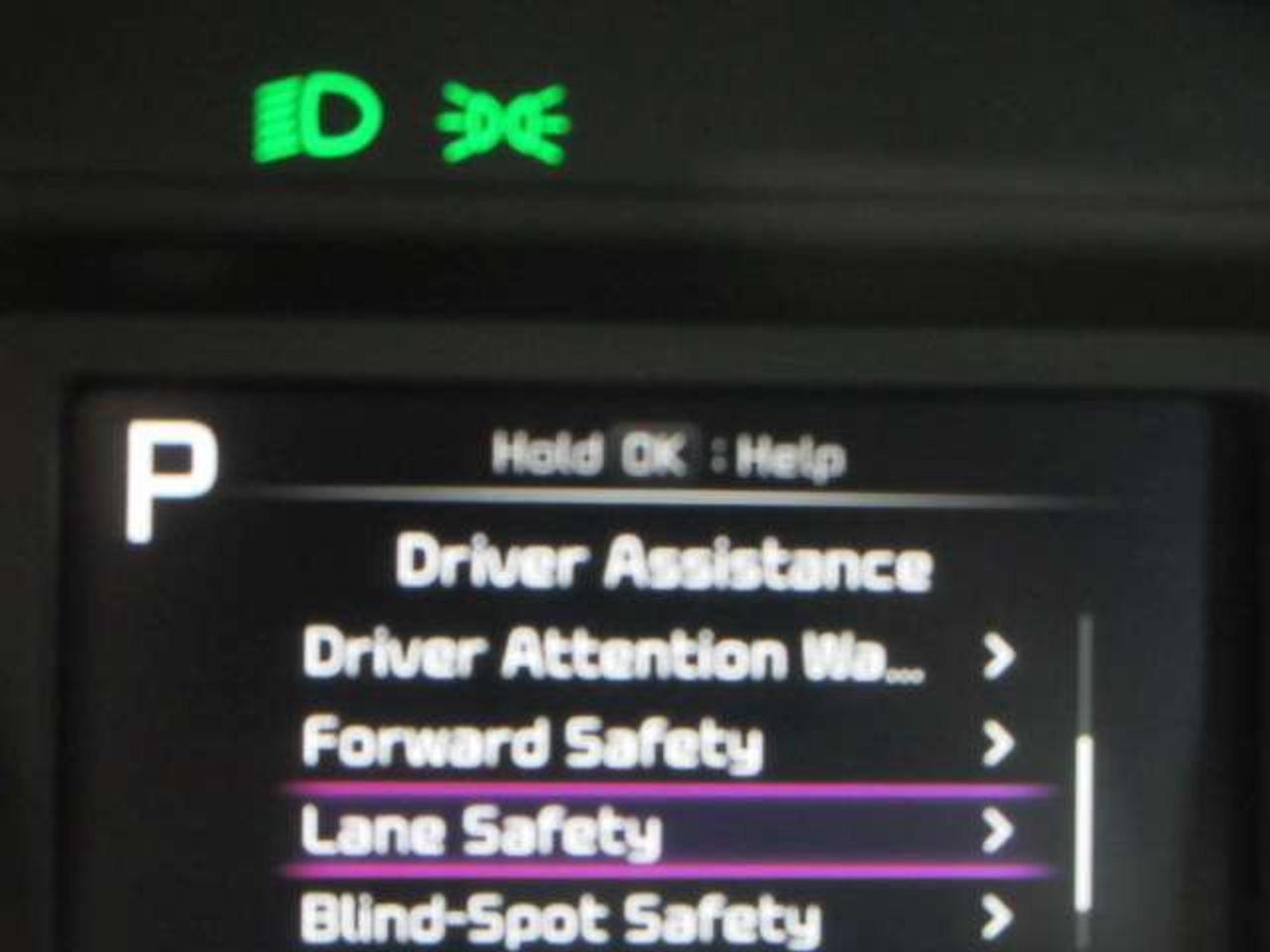 2024 Kia Forte EX HEATED SEATS, ALLOYS, A/C, APPLE/ANDROID, 70K! Photo