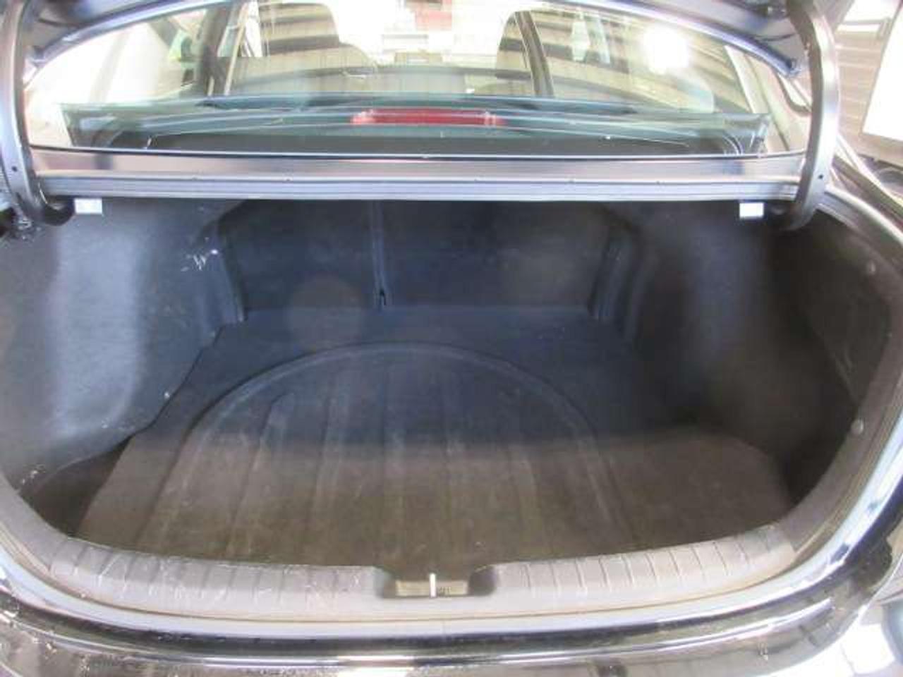 2024 Kia Forte EX HEATED SEATS, ALLOYS, A/C, APPLE/ANDROID, 70K! Photo