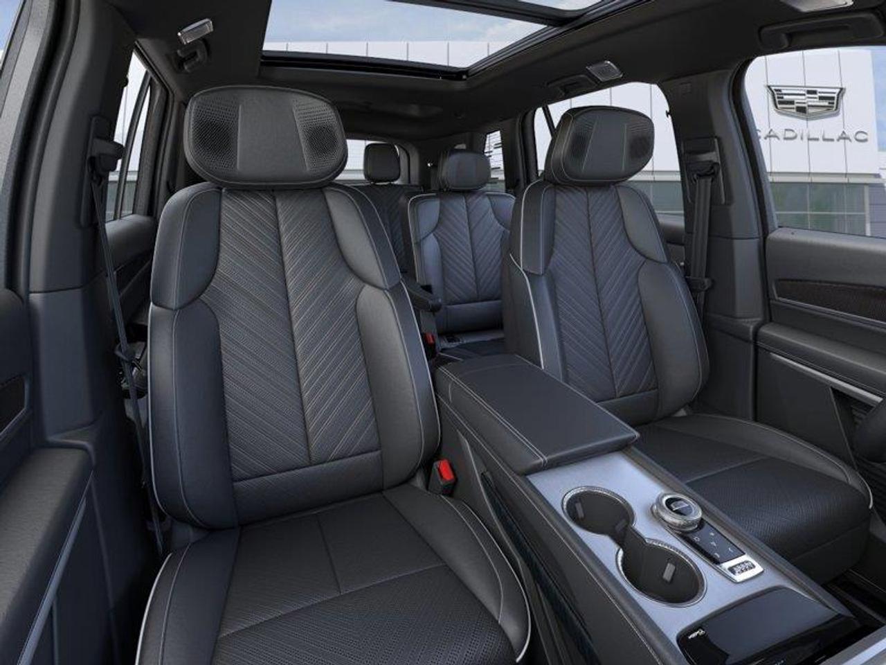 2026 Cadillac VISTIQ Platinum 4dr All-Wheel Drive Photo