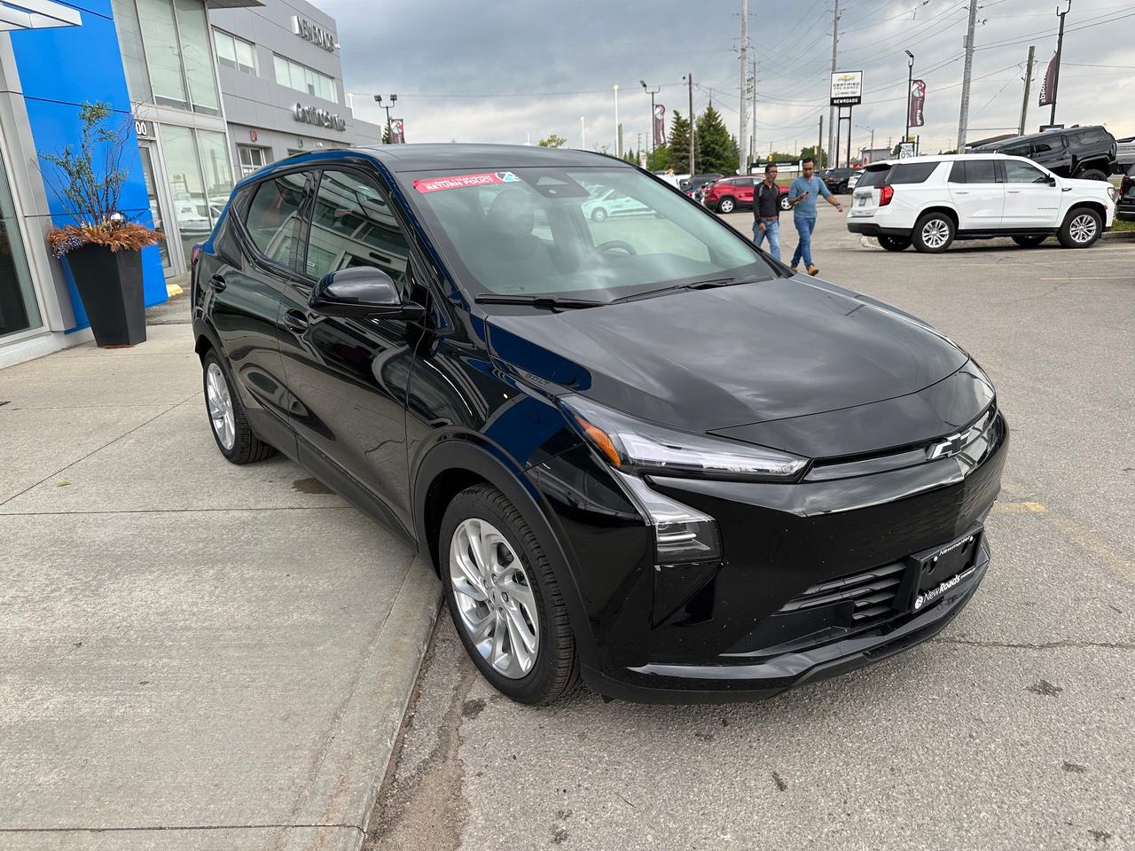2027 Chevrolet Bolt LT 4dr Photo2