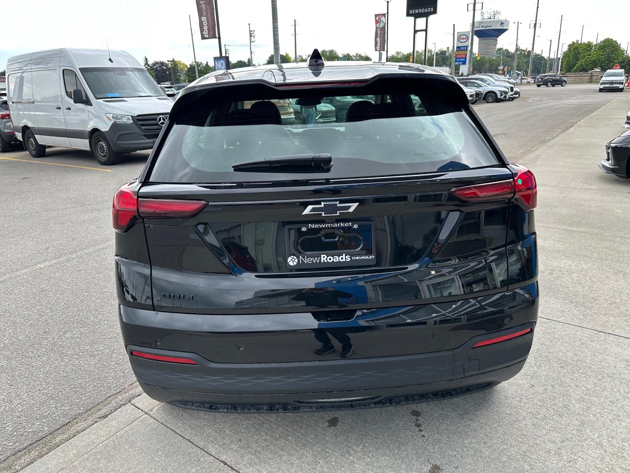2027 Chevrolet Bolt LT 4dr Photo