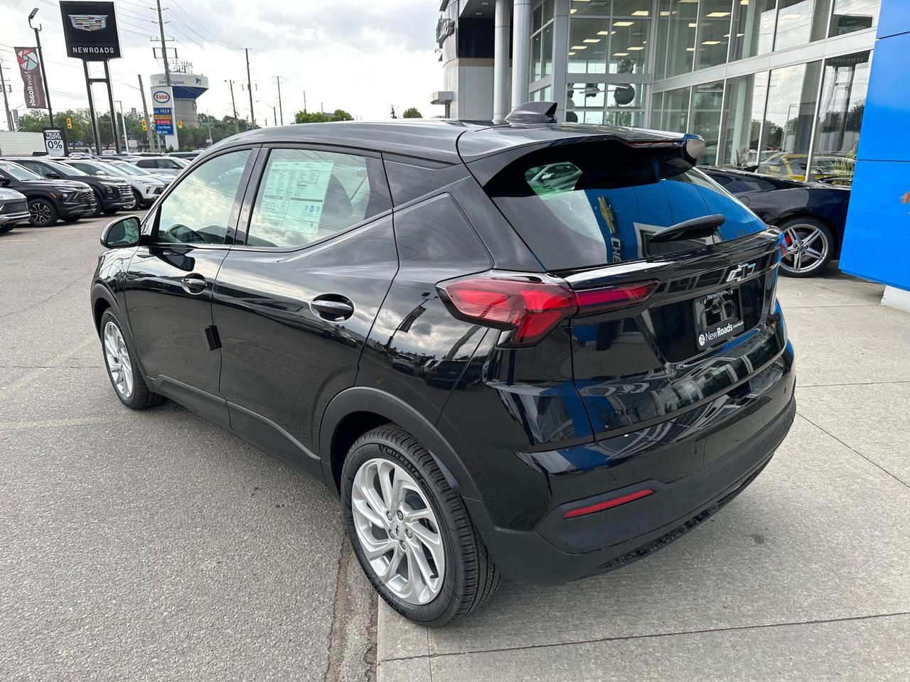 2027 Chevrolet Bolt LT 4dr Photo