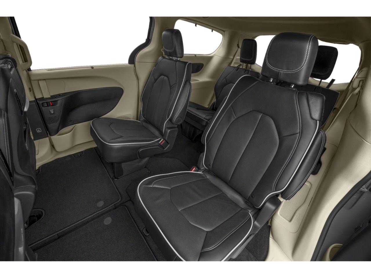 2024 Chrysler Pacifica Limited FWD Photo
