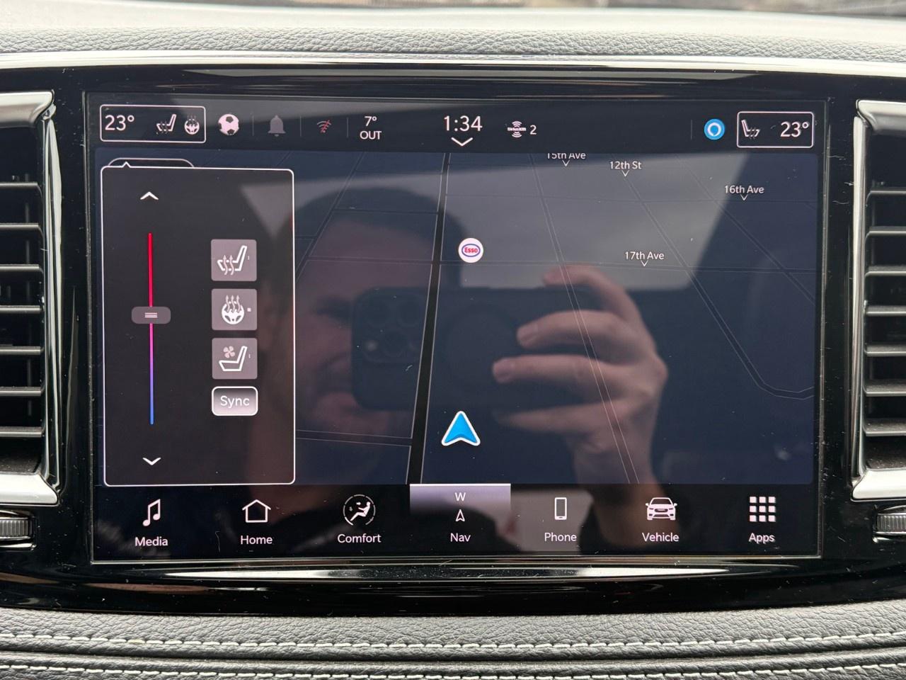 2024 Chrysler Pacifica Limited FWD Photo