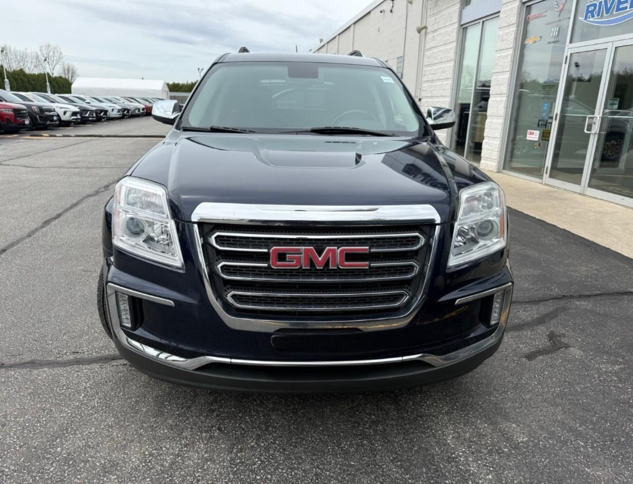 2017 GMC Terrain SLT All-wheel Drive Photo
