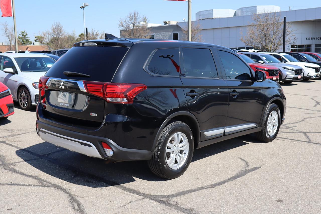 2020 Mitsubishi Outlander ES 4dr S-AWC Photo4